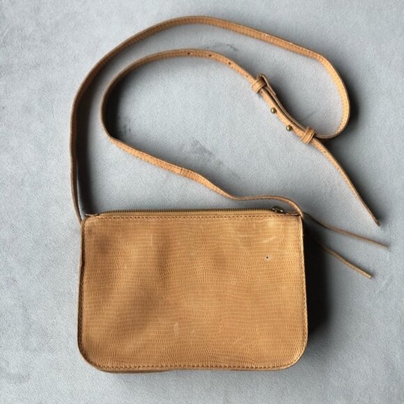 Madewell Handbags - Madewell ~ Simple Lizard Embossed Leather Cross Body ~ Summer Straw